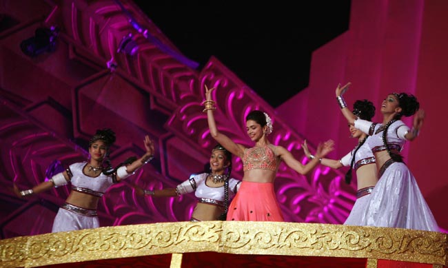 तस्वीरों में, स्क्रीन अवार्ड्स समारोह की झलकियां