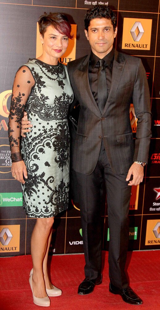 स्‍टार गिल्‍ड अवार्ड 2014 में रेड कार्पेट पर सितारे...