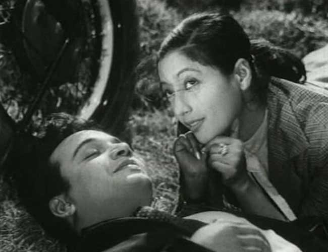 'क्लासिक' अदाकारा  सुचित्रा सेन का निधन...