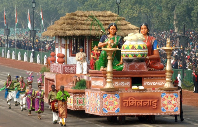 65वें गणतंत्र पर निकली मनमोहक झांकियां