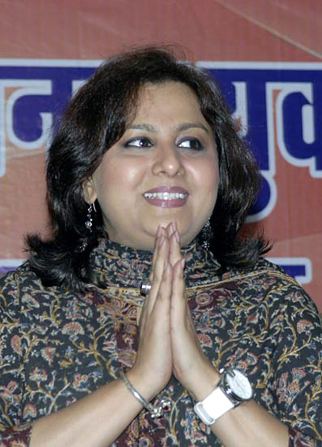 फिल्‍मी सितारों का सियासी कनेक्‍शन