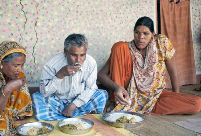 अब नहीं बढ़ेगी दुनिया की सबसे लंबी महिला की लंबाई