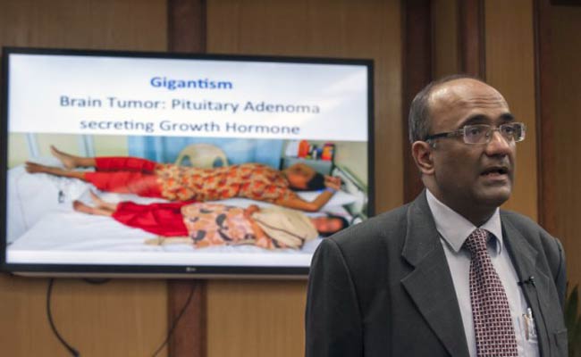 अब नहीं बढ़ेगी दुनिया की सबसे लंबी महिला की लंबाई