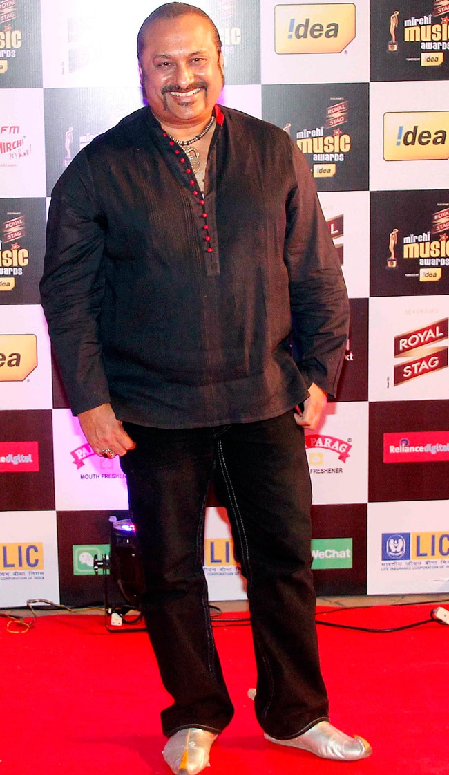 मिर्ची म्यूजिक अवॉर्ड्स में लगा बॉलीवुड सितारों का जमघट