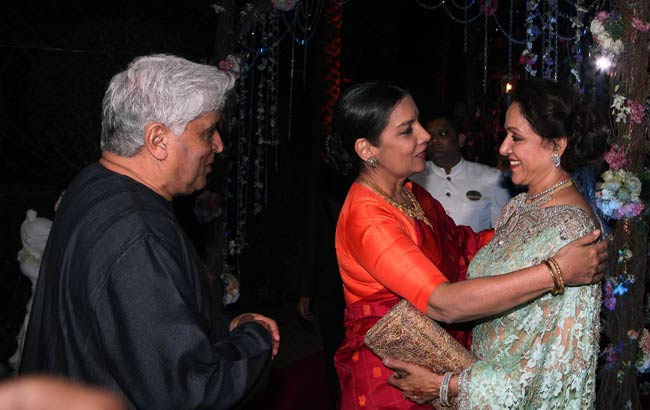 धर्मेंद्र और ड्रीम गर्ल हेमा मालिनी की बेटी आहना की शादी का एल्बम