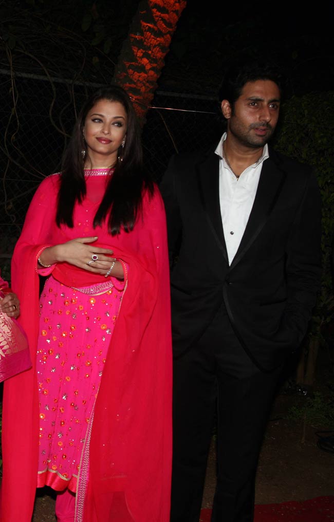 धर्मेंद्र और ड्रीम गर्ल हेमा मालिनी की बेटी आहना की शादी का एल्बम