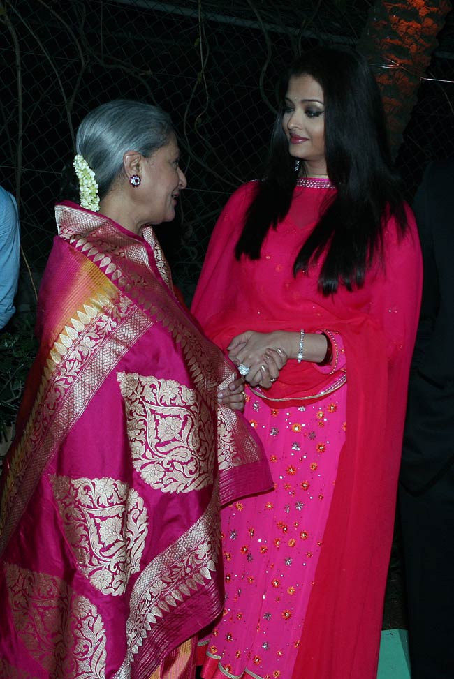 धर्मेंद्र और ड्रीम गर्ल हेमा मालिनी की बेटी आहना की शादी का एल्बम