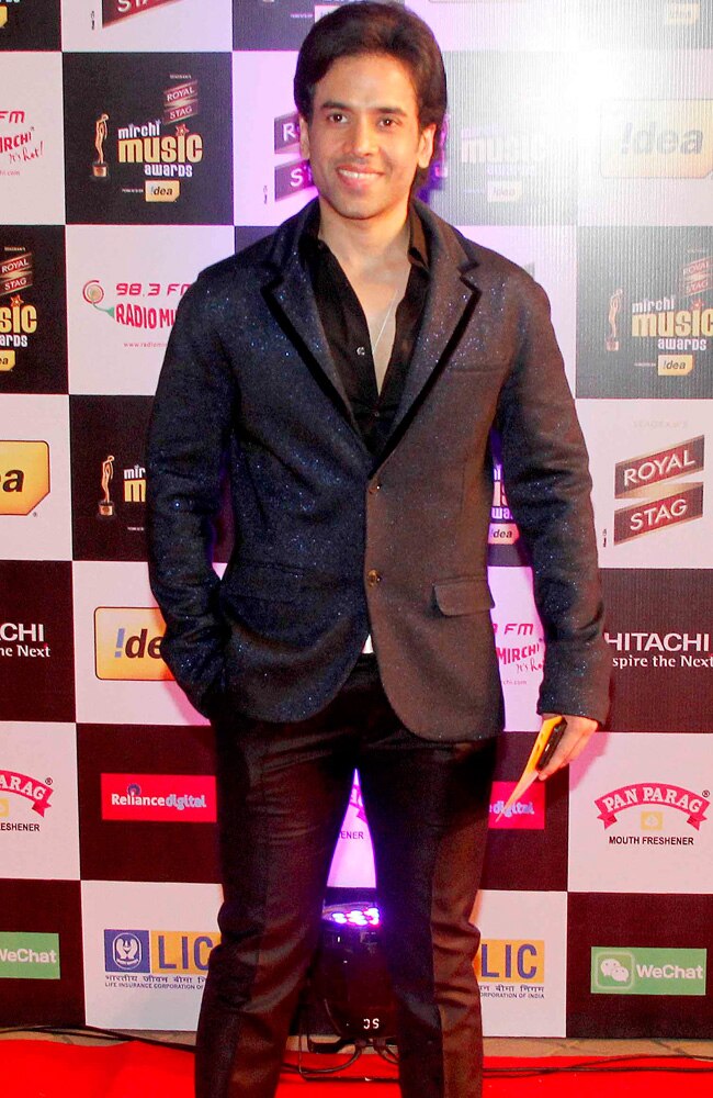 मिर्ची म्यूजिक अवॉर्ड्स में लगा बॉलीवुड सितारों का जमघट