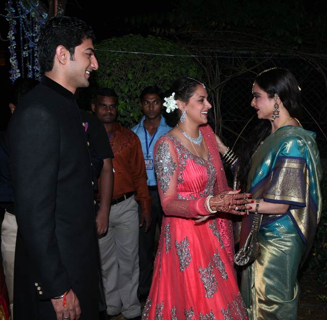 धर्मेंद्र और ड्रीम गर्ल हेमा मालिनी की बेटी आहना की शादी का एल्बम