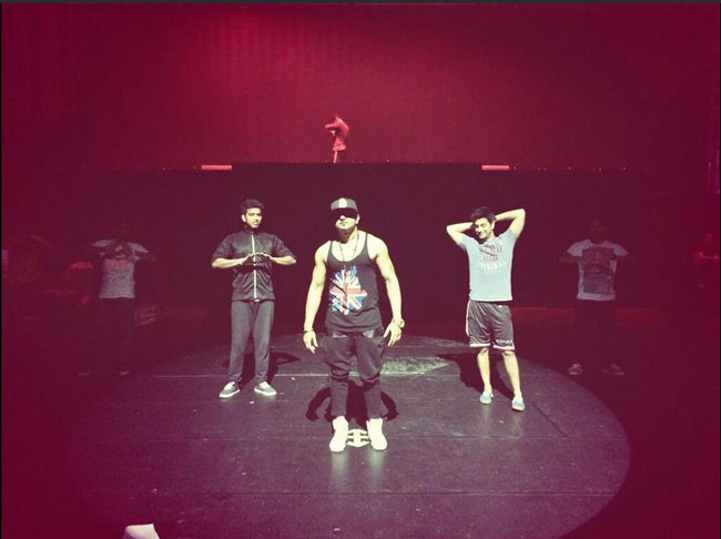 एजेंट बनकर फिल्मी पारी खेलेंगे यो यो हनी सिंह