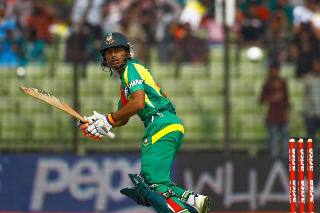 एशिया कपः विराट की सेंचुरी, भारत का विजयी आगाज