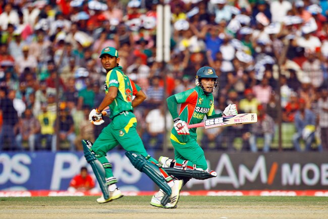 एशिया कपः विराट की सेंचुरी, भारत का विजयी आगाज