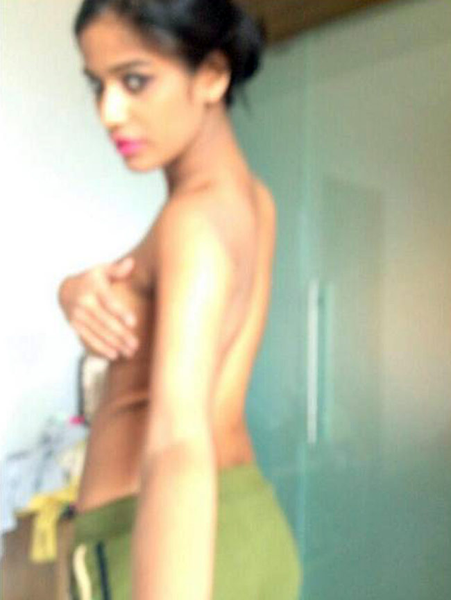 आज पूनम पांडे का जन्मदिन है, आप भी बधाई दें