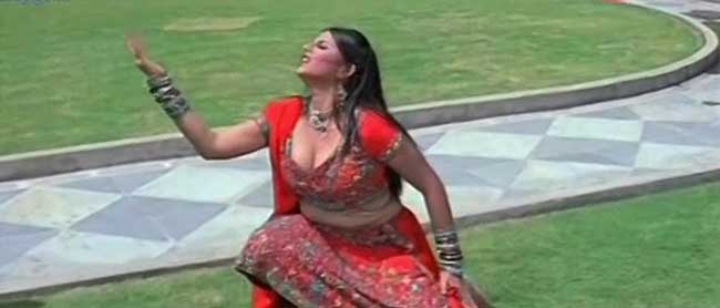 मिलिए भोजपुरी फिल्‍मों की टॉप हीरोइनों से