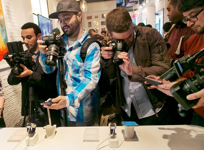 देखें: क्या खास है सैमसंग गैलेक्सी S5 में...