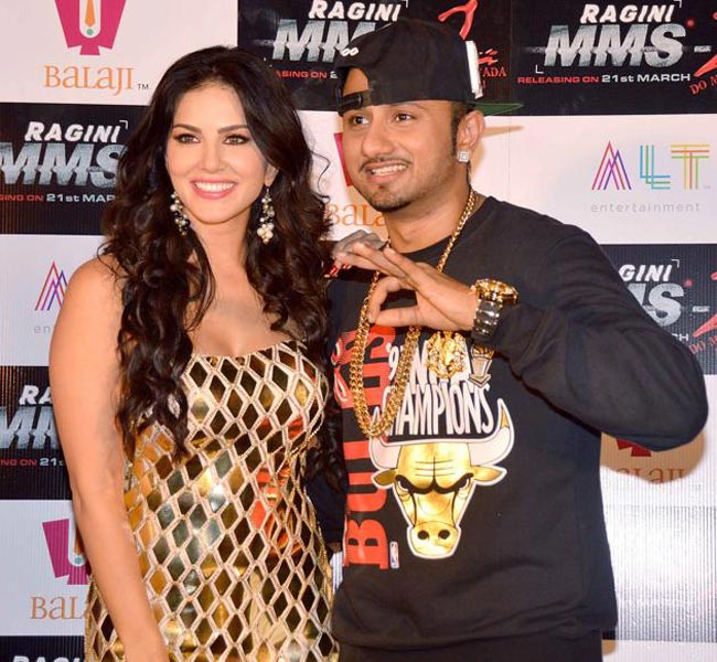 'चार बोतल वोदका' से सनी-हनी ने गरमाया माहौल, देखिए तस्वीरें...