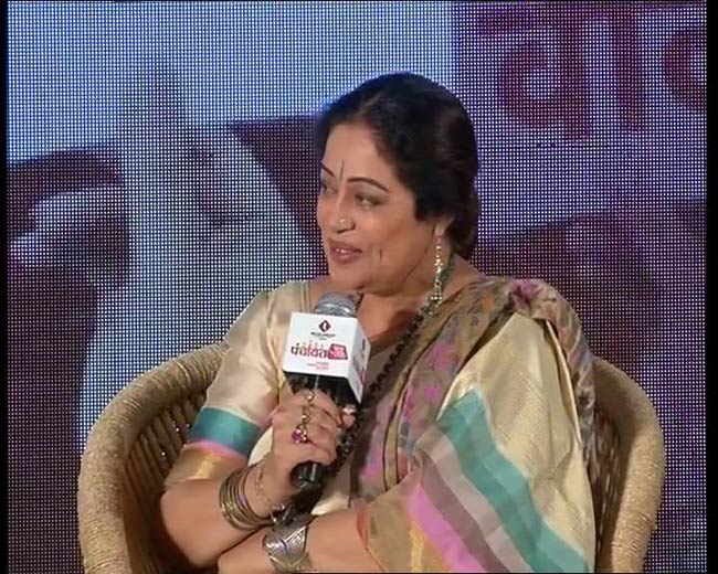 पंचायत आज तक में गरमाया महिलाओं की सुरक्षा का मुद्दा