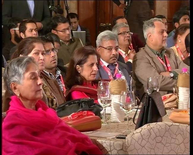 पंचायत आज तक में गरमाया महिलाओं की सुरक्षा का मुद्दा