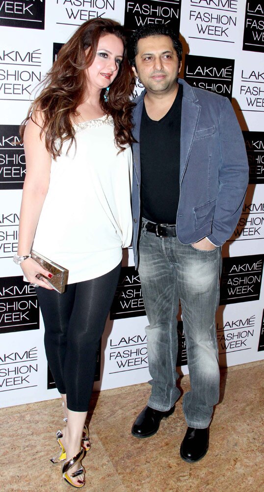 मनीष मल्‍होत्रा के शो के साथ शुरू हुआ लैक्‍मे फैशन वीक 2014