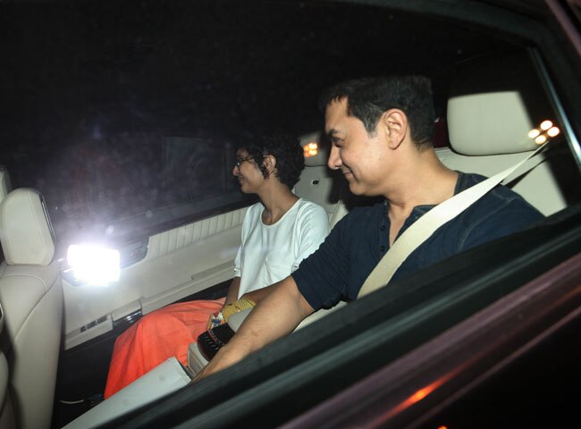 आमिर का 49वां जन्‍मदिन, चॉकलेट केक और शुभकामनाएं