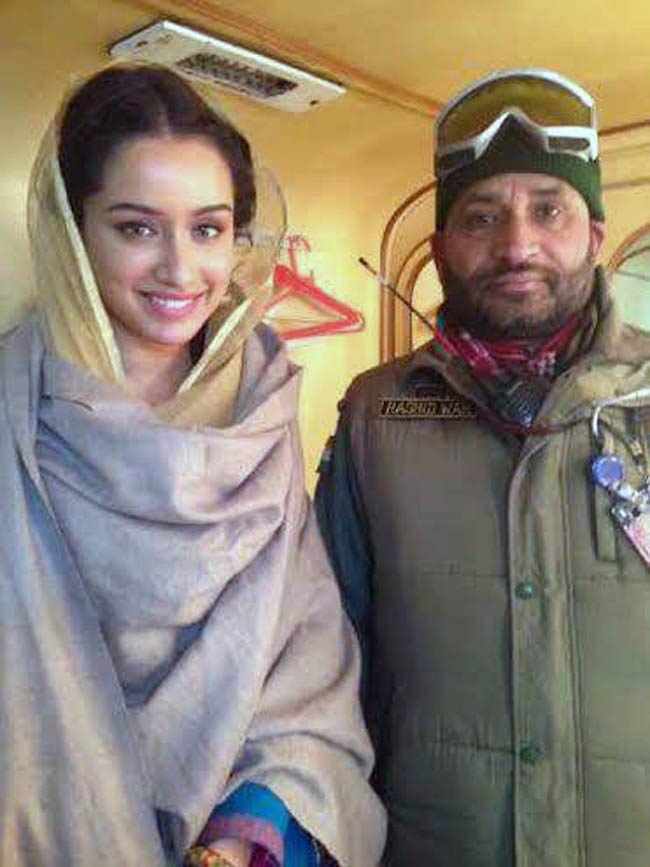 कश्‍मीर की घाटी में फिल्‍म 'हैदर' की शूटिंग की तस्‍वीरें