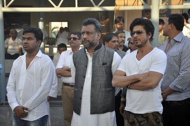 बॉलीवुड ने नम आंखों से दी जूही चावला के भाई को विदाई