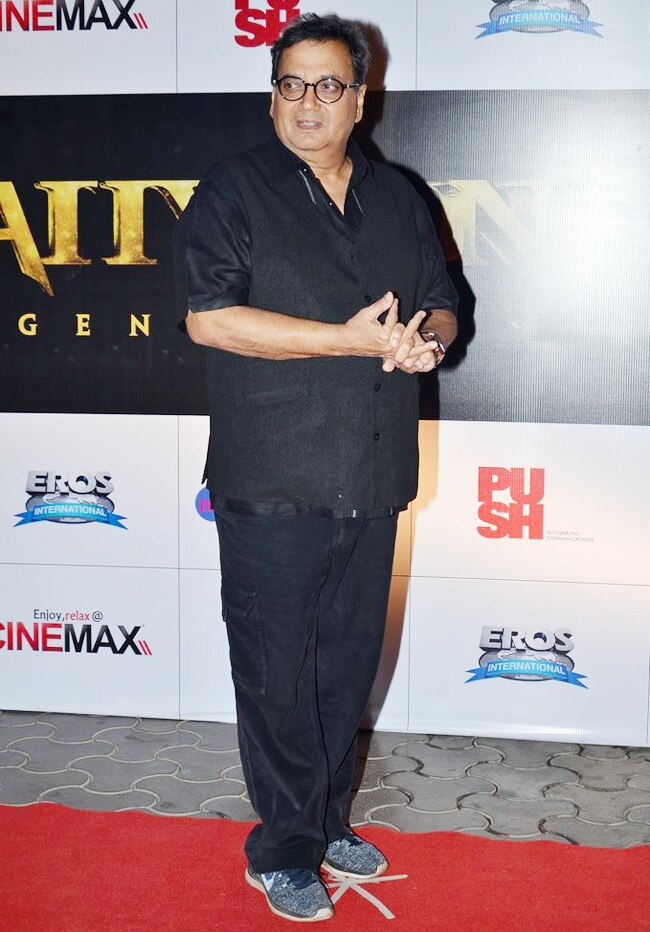 बिग बी ने लॉन्च किया रजनीकांत की फिल्म 'कोचादेयान' का हिन्दी ट्रेलर