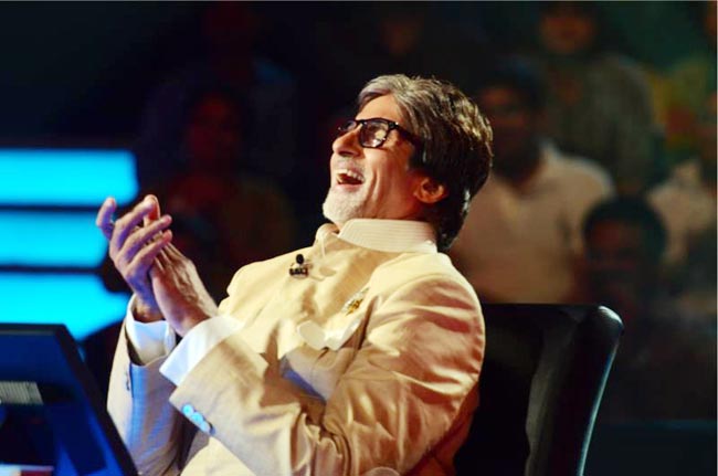 फेसबुक पर ये हैं बॉलीवुड के टॉप 10 स्टार...