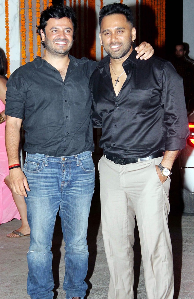 सितारों संग कंगना ने मनाया अपना 27वां जन्मदिन