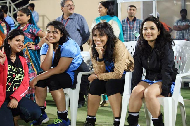 दोहा हॉकी फेस्टिवल में पहुंची चक दे गर्ल्‍स