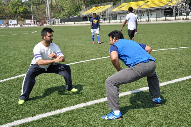 फुटबॉल खेलने पहुंची बॉलीवुड की युवा ब्रिगेड