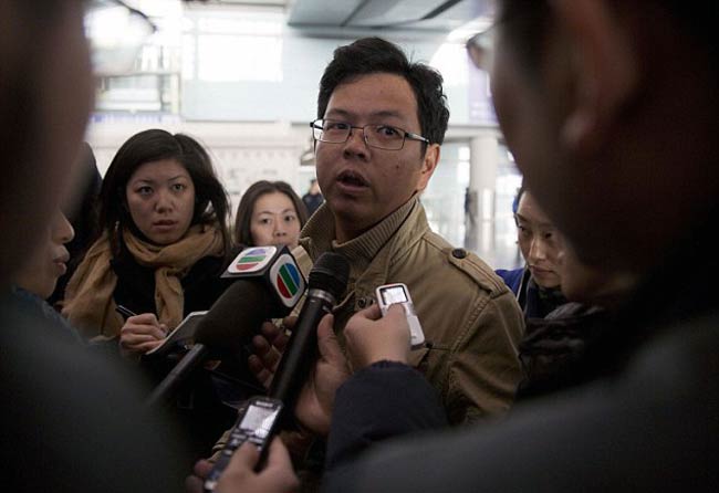 मलेशिया एयरलाइंस के विमान को क्‍या समुद्र निगल गया?