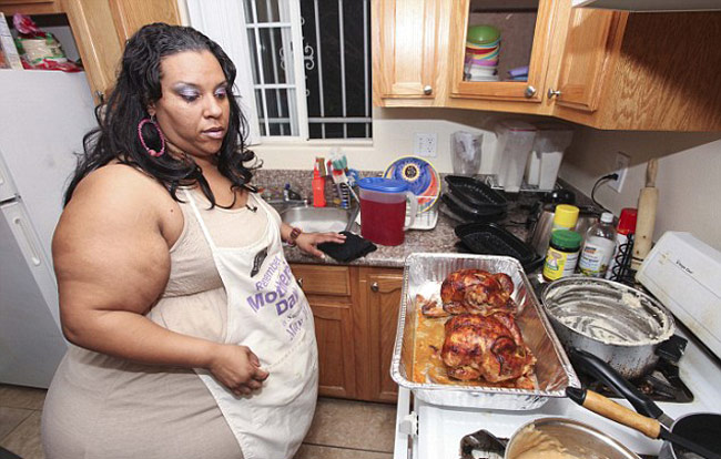 दुनिया के सबसे बड़े कूल्‍हों वाली महिला