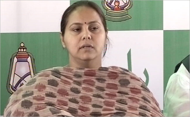 08 मार्च 2014: तस्वीरों में दिनभर की बड़ी खबरें