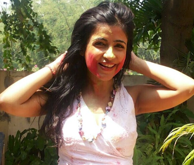 बॉलीवुड के सिंगर्स कैसे मनाते हैं होली