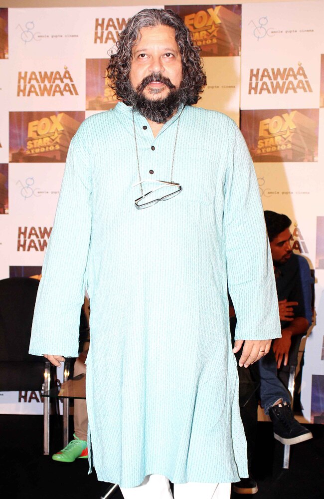 श्रीदेवी ने जारी किया 'हवा हवाई' का ट्रेलर