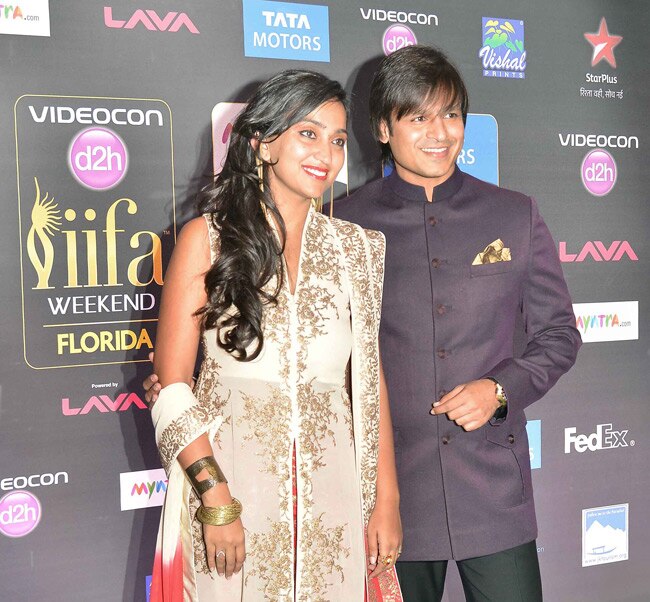 IIFA 2014: ग्रीन कार्पेट पर बॉलीवुड का स्टाइल स्टेटमेंट...