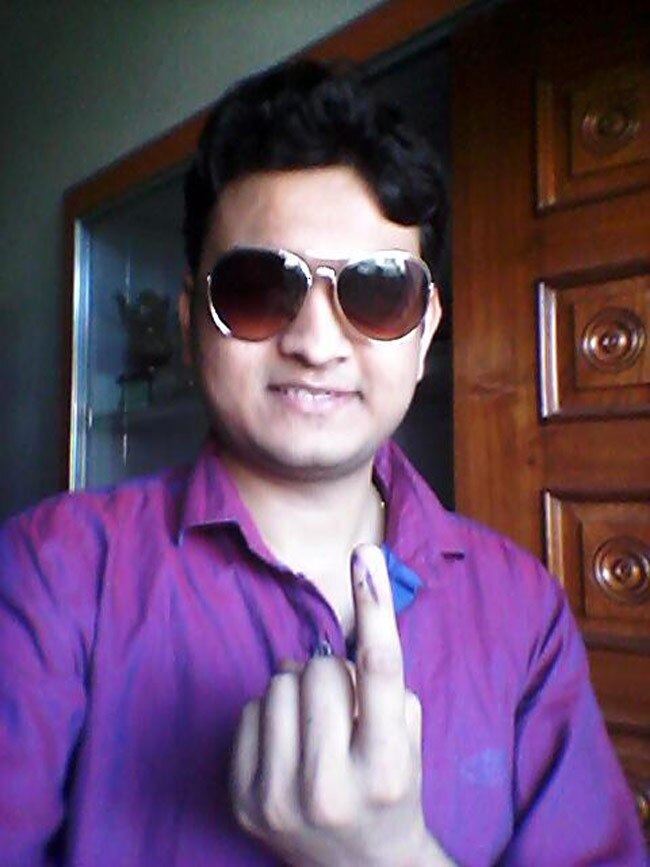 छठा चरण: लोकसभा चुनाव में आपका वोट, आपकी तस्‍वीर...