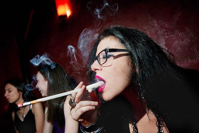 पर्दे के अंदर कुछ ऐसी होती है अमेरिकी लड़कियों की बैचलरेट पार्टी