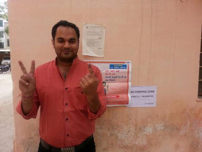 छठा चरण: लोकसभा चुनाव में आपका वोट, आपकी तस्‍वीर...