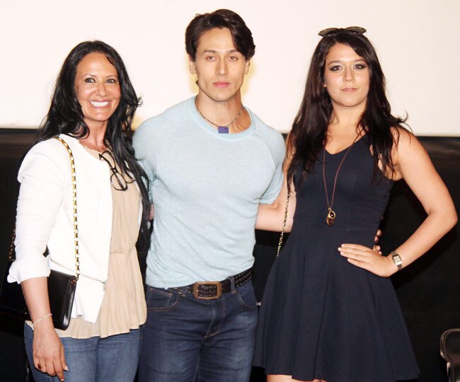 टाइगर श्रौफ की डेब्‍यू फिल्‍म 'हीरोपंती' का First Look