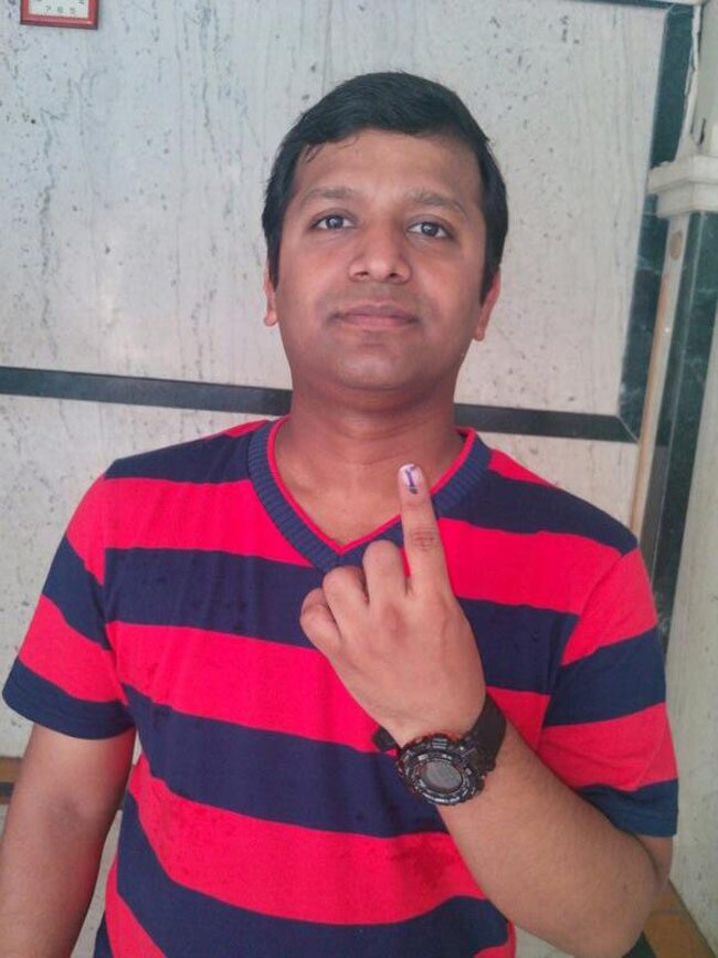 छठा चरण: लोकसभा चुनाव में आपका वोट, आपकी तस्‍वीर...