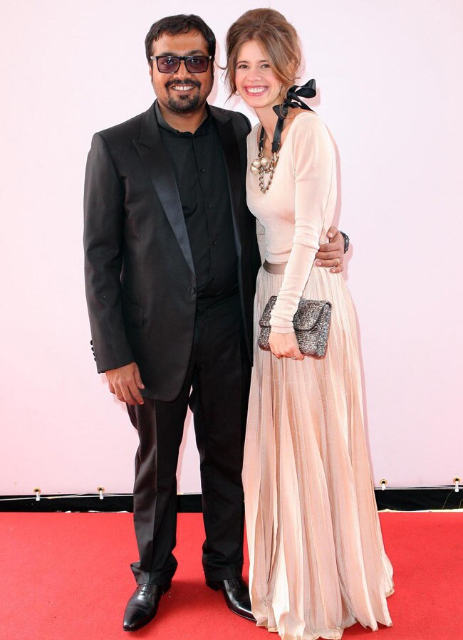 बॉलीवुड की 21 मशहूर और सनसनीखेज दूसरी शादियां