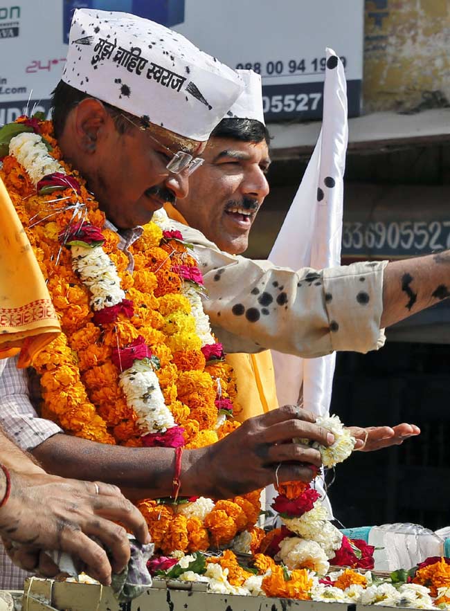 अरविंद केजरीवाल पर हुए 'हमले' और हथियार