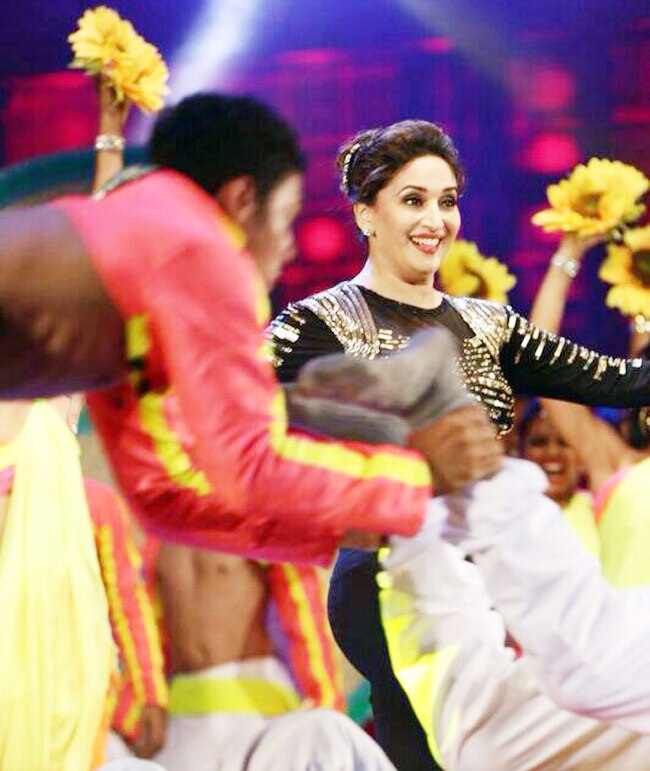 IIFA 2014 में सितारों ने मचाई धूम |  सितारों का मेला