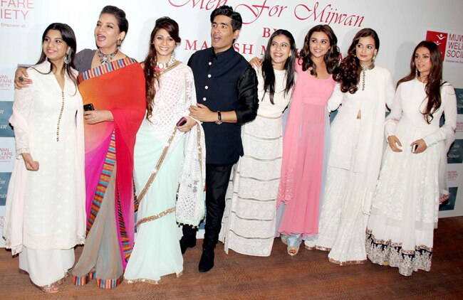 जब बिग-बी, अक्‍की और रणबीर उतरे रैंप पर