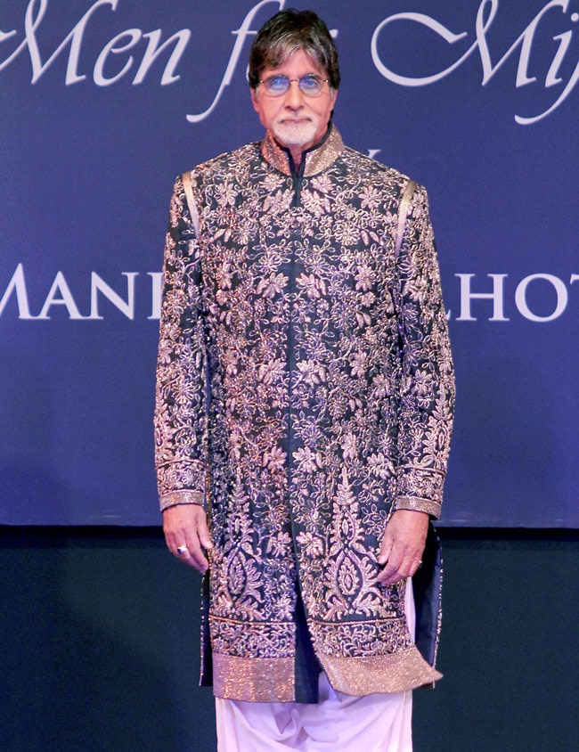 जब बिग-बी, अक्‍की और रणबीर उतरे रैंप पर