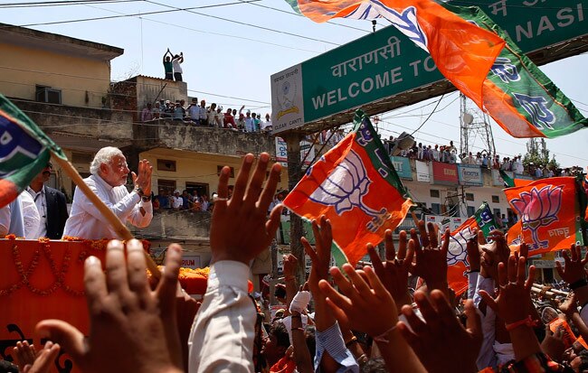 वाराणसी में नरेंद्र मोदी की धूम...