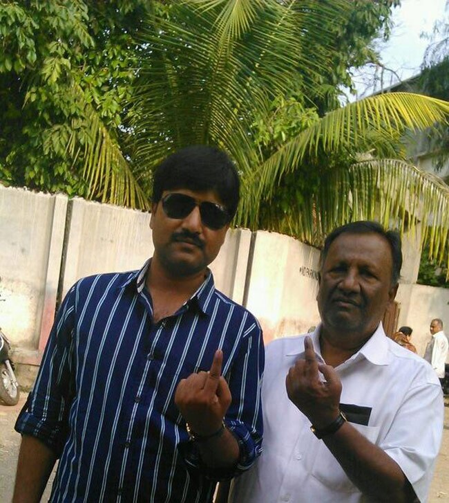 छठा चरण: लोकसभा चुनाव में आपका वोट, आपकी तस्‍वीर...