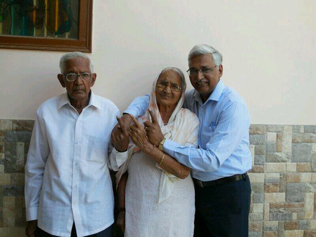 आपका वोट, आपकी तस्‍वीर... यहां देखें